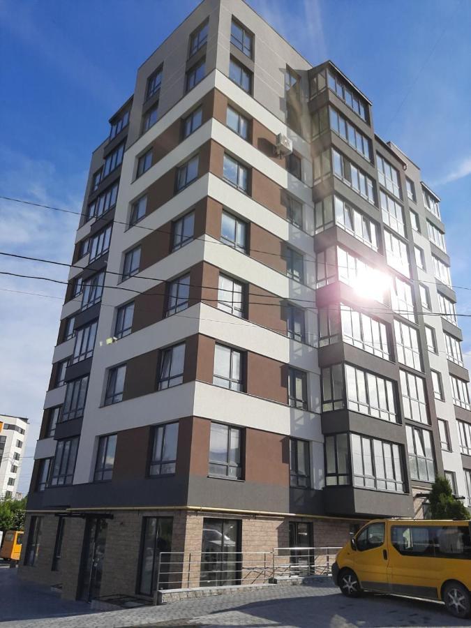 Nude: Spacious Near Historic Center On Zbarazka Street