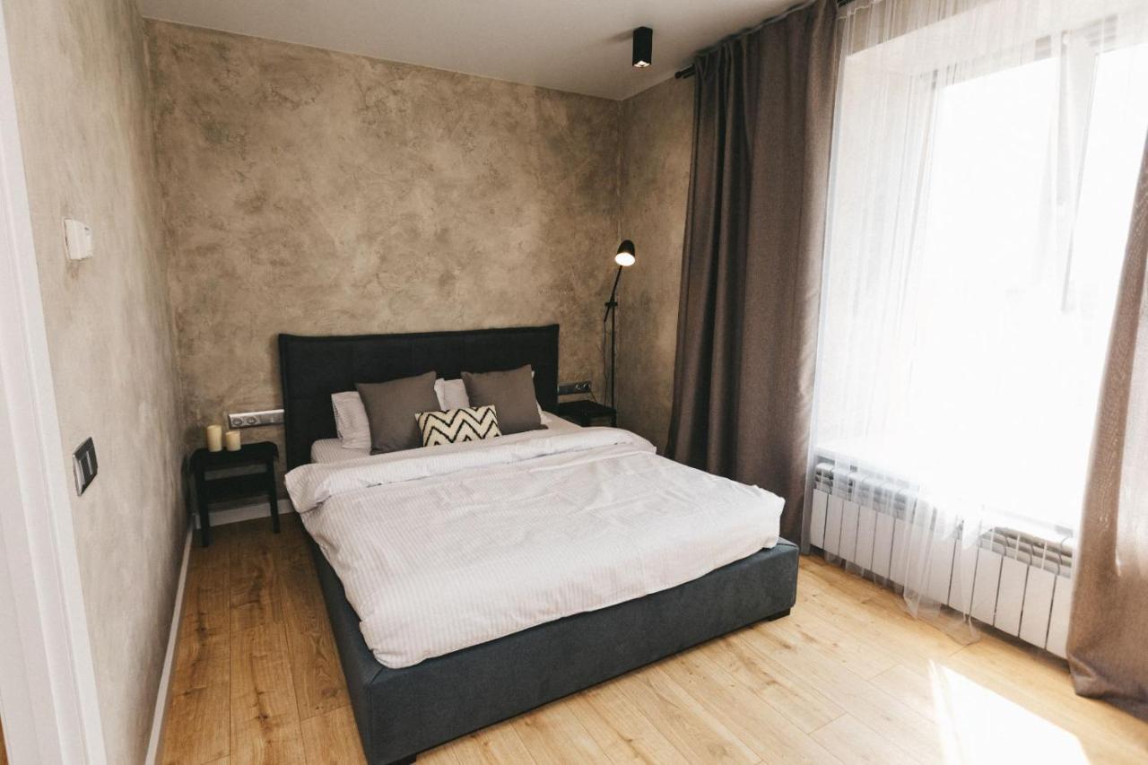 Apartment Nude: Spacious Near Historic Center On Zbarazka Street Ternopil